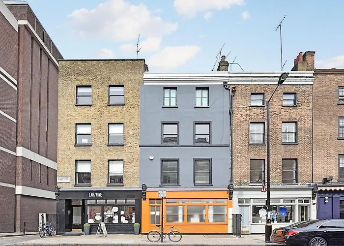 Baker Street Apartments